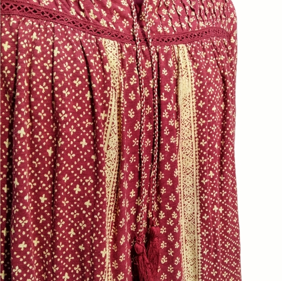 Lucky Brand Ditsy Flower Print Peasant Red Tassel Medium Blouse Top - Picture 6 of 15